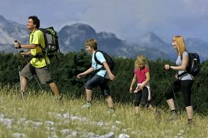 5 bonnes raisons de pratiquer la randonnée avec vos enfants